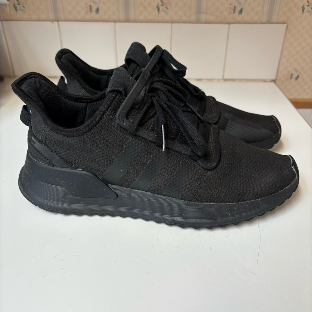 Adidas U Path Run Core